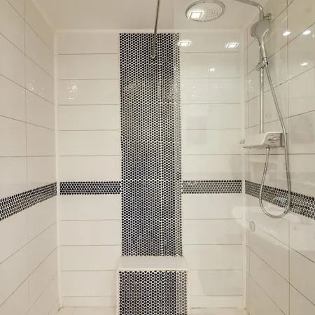 Coli App Afrodita & Antonia Bakar