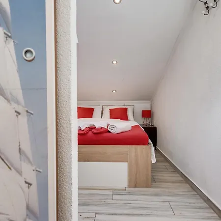 Coli App Afrodita & Antonia Apartment Bakar