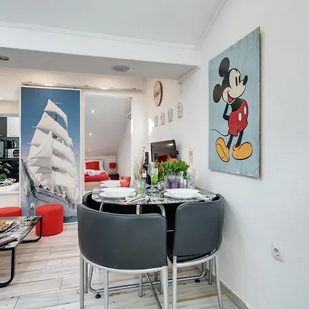 Coli App Afrodita & Antonia *