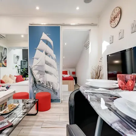 Coli App Afrodita & Antonia *