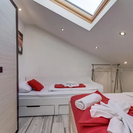 Coli App Afrodita & Antonia Appartement *