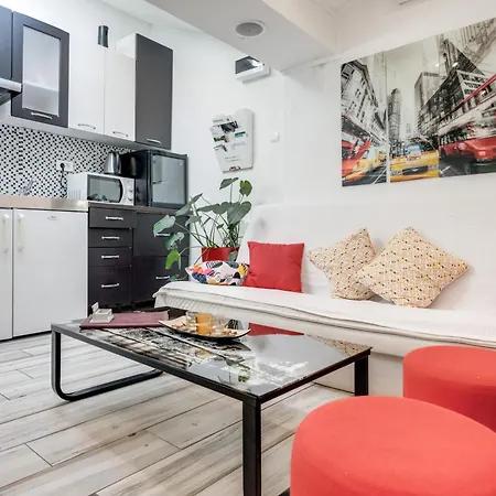 Coli App Afrodita & Antonia Bakar