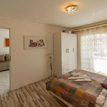 Coli Afrodita & Antonia Apartman *