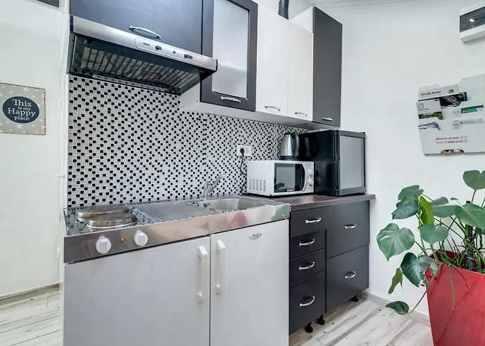 Coli App Afrodita & Antonia * Bakar