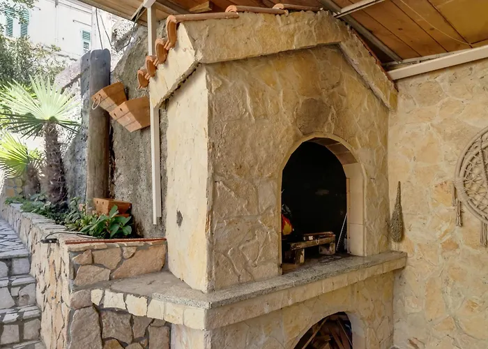 Coli App Afrodita & Antonia דירה