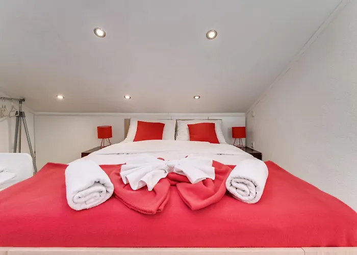 Coli App Afrodita & Antonia