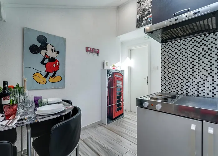 Coli App Afrodita & Antonia *