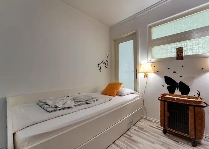 Coli App Afrodita & Antonia Apartment *